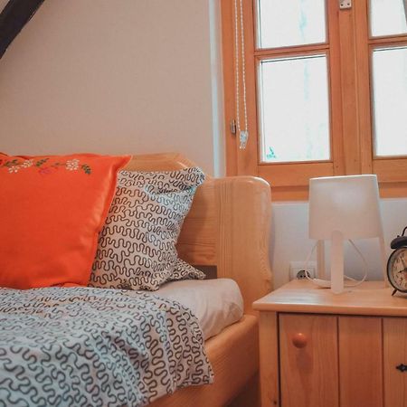 Sobe Na Vinskoj Cesti Zmajevac Appartement Buitenkant foto